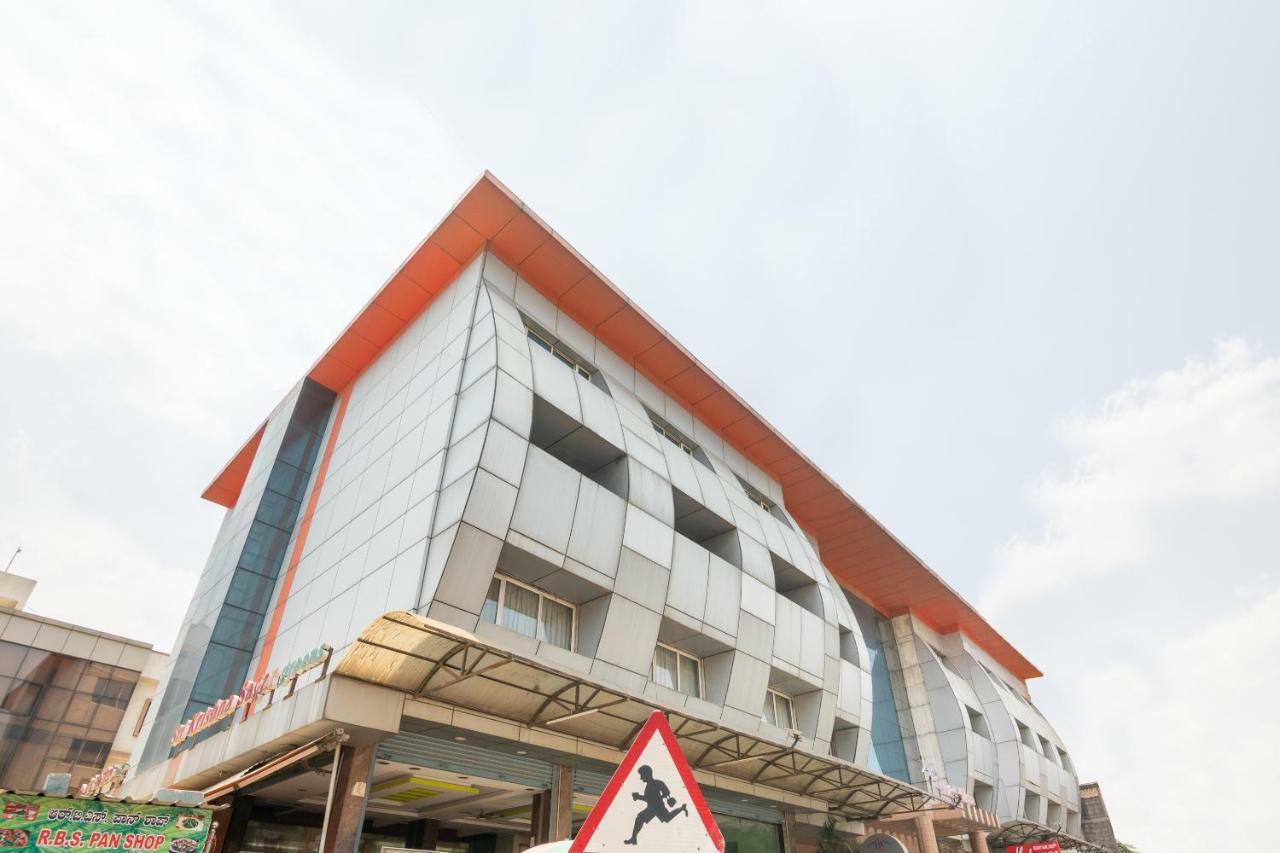 Capital O 14972 Hotel Ekaa Bengaluru Kültér fotó